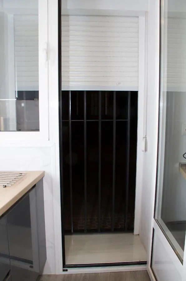 Nuevo Apartamento Sevilla Centro, Trastamara 25 0*, Seville Spain